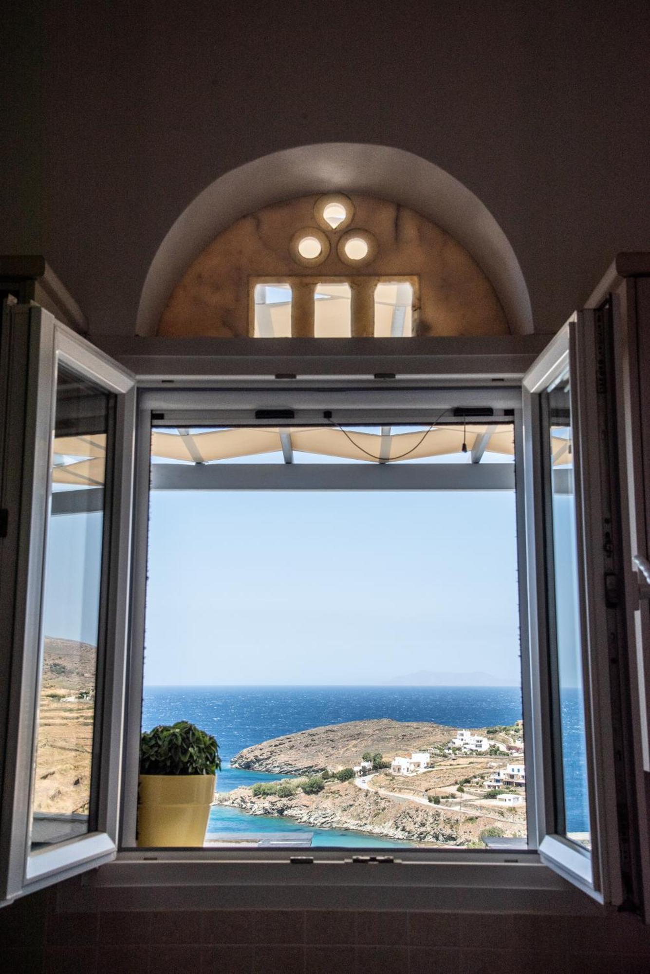 Iliopetra Residence Agios Romanos Exterior foto